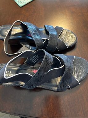 Ros Hommerson Navy Textured Crisscross Slingback Sandals
